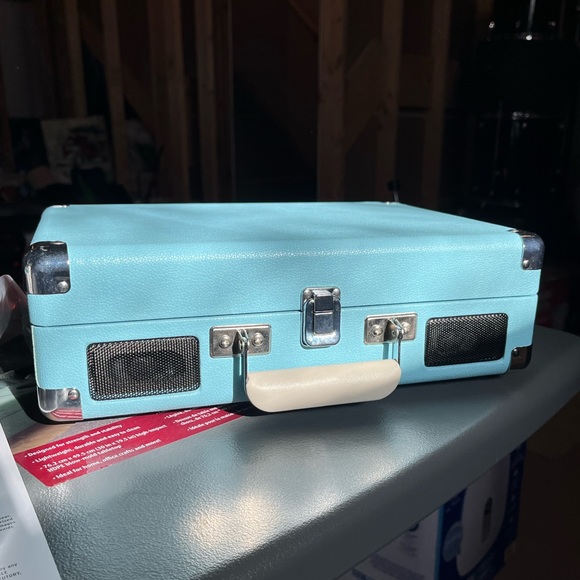 Crosley Portable Record Player - Picture 3 of 10